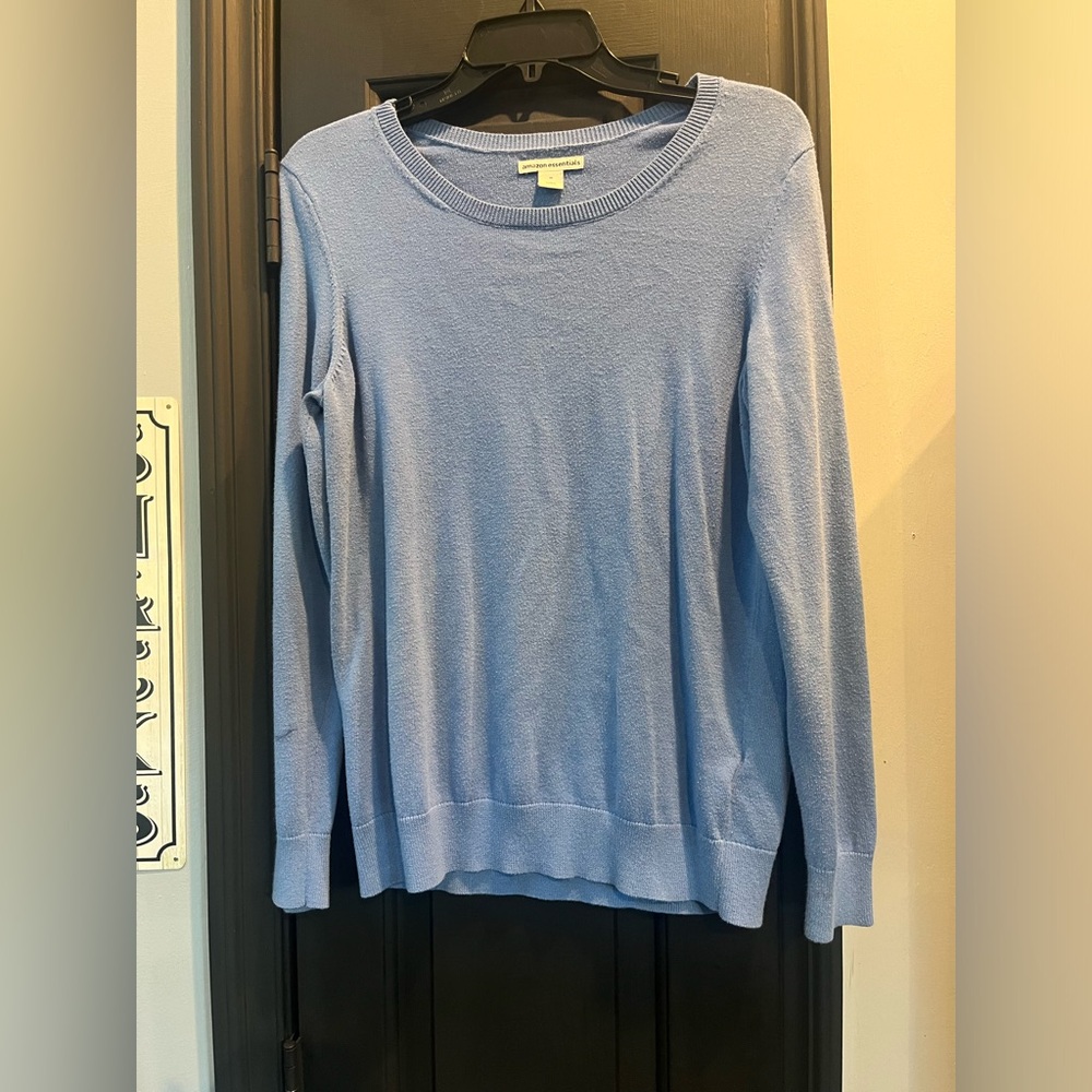 Super soft and comfy lightweight sweater